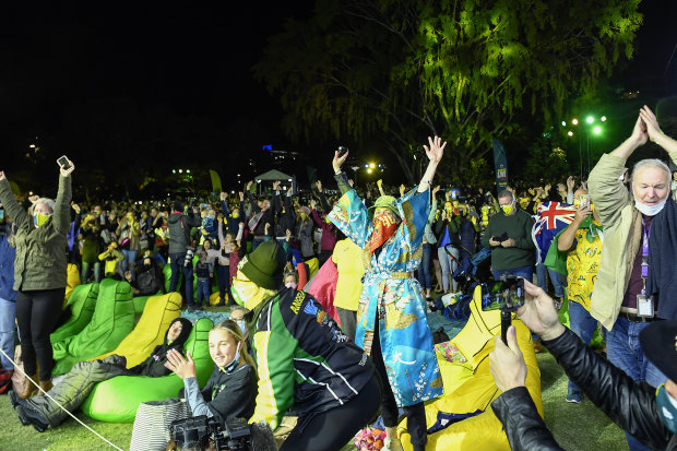 Crowds rose as one when news filtered through from Tokyo.