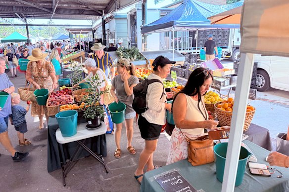 The Central Coast Farmers Markets is on every Sunday. 