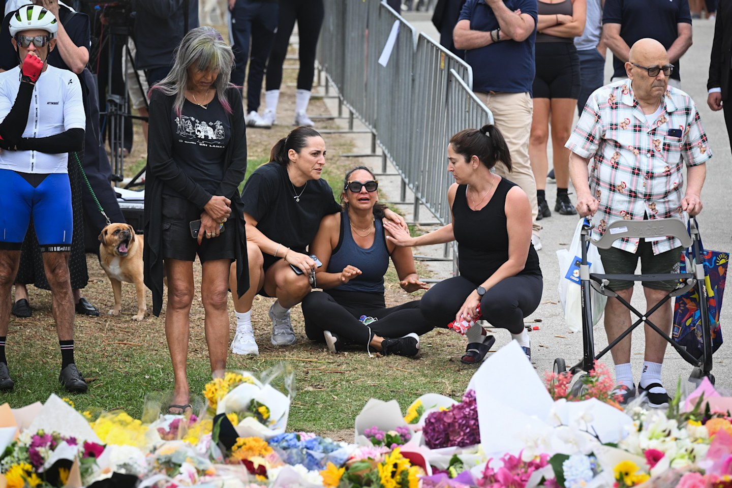 Bondi Beach shooting: Photos of tributes for Sydney shooting victims
