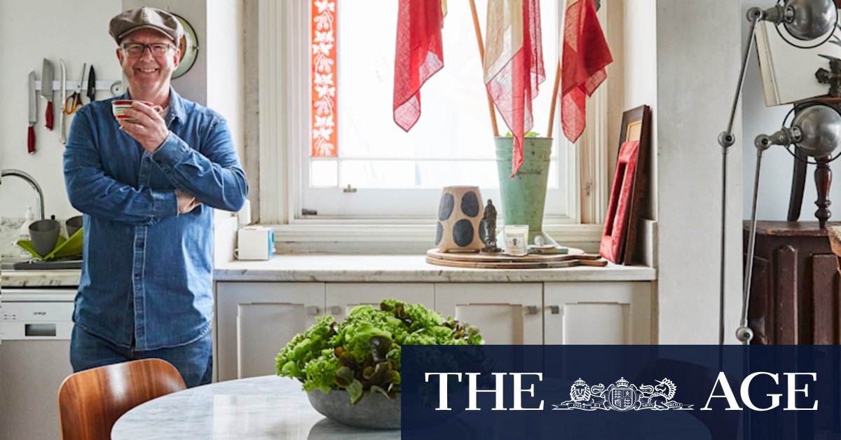 St Kilda apartment renovation: inside the home of a vintage furniture restorer - Vimarsana News