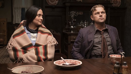 Lily Gladstone as Mollie and Leonardo DiCaprio as Ernest.