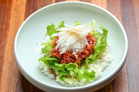 Wagyu yukhoe bibimbap.