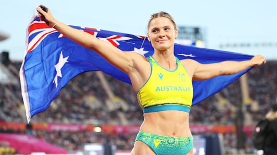 Nina Kennedy won pole vault gold.