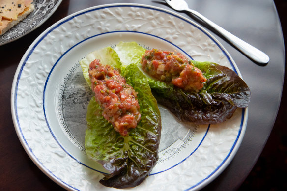 France-Soir’s signature beef tartare has been scaled down for Le Splendide.