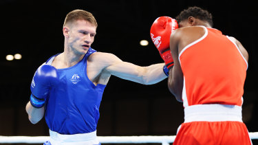 Australian Billy Polkinghorn stuns the Seychelles’ Fabio Taryll Liam Roselie.