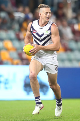 Nat Fyfe on the move for the Dockers.