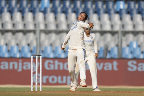 Harmanpreet Kaur bowling for India on day three of the women’s Test match.