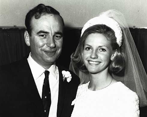 Rupert and Anna Murdoch in Crows Nest, Sydney, in April 1967.
