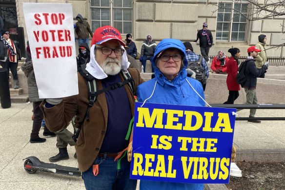  Lenny and Linda Dupere say Biden will never be their president. 