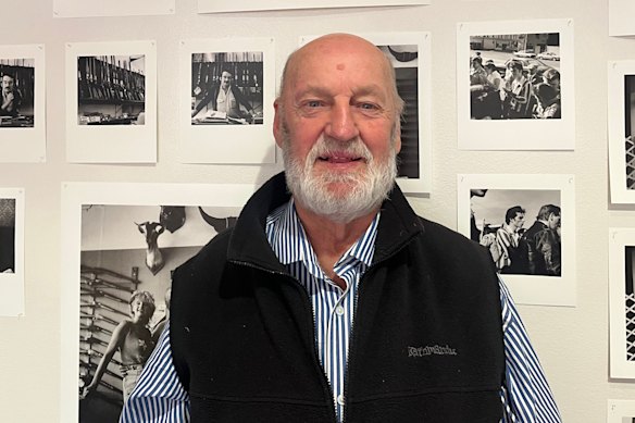 Francis McMahon visits the Viva Gibb exhibition.