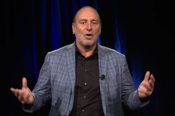 Brian Houston takes to Facebook faces childabuse cover up claim