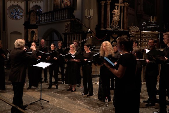 Australian Chamber Choir in concert at Bonn Cathedral, Germany.