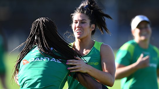 Caslick commits to Australian rugby until 2020