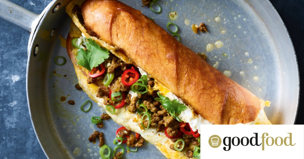 This street food with eggs and mince slathered on French bread is ‘a joy to eat’