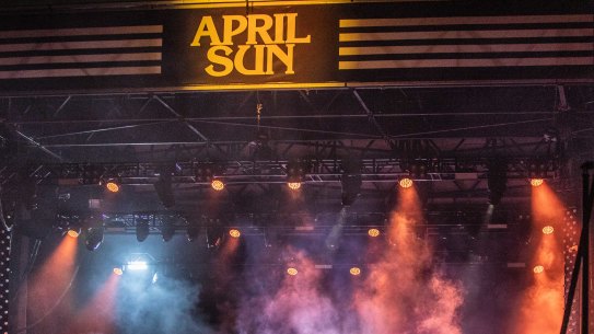 The Church play April Sun in St Kilda