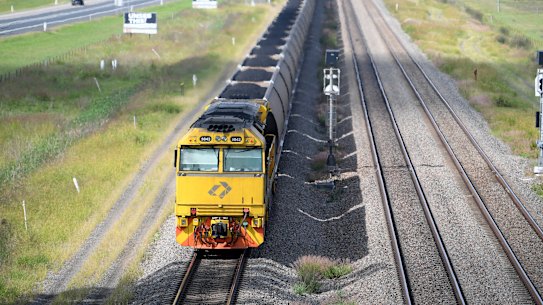 Coal dispute risks billions in exports