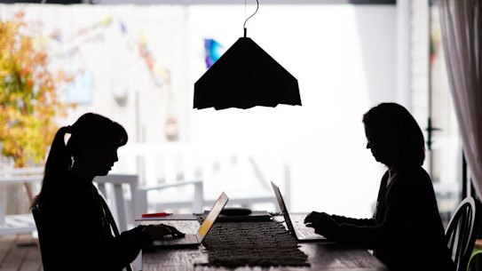 Studies show online learning can leave some students well behind where they should be.