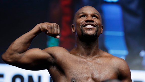 Floyd Mayweather is set for a New Year's Eve fight.