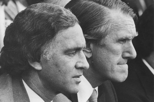 Andrew Peacock & Malcolm Fraser sitting watching the Cup, 1980.