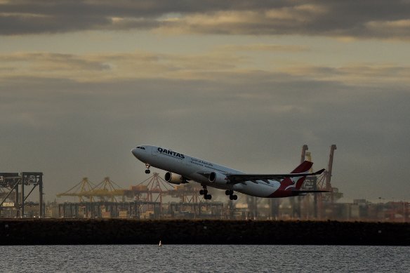The government could rely on airlines such as Qantas to get stranded Australians home.