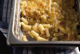 The surprisingly familiar food astronauts actually eat in space