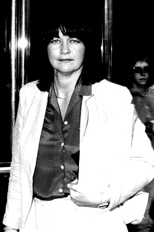 Wendy Bacon leaving court in 1981. 
