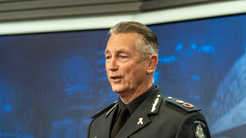 Victoria Police backs down on using GPs to approve police recruits