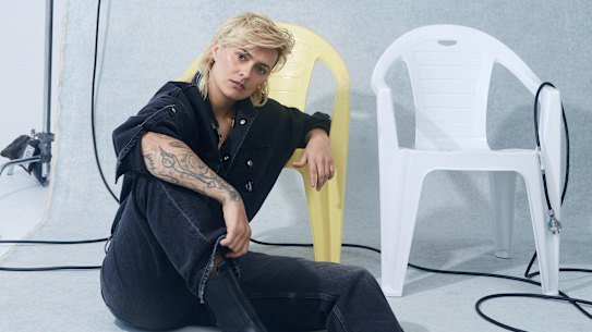 Calvin Klein CK jacket, $189, and
jeans, $169. Senso “Jorja” boots, $330.