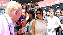 Kim just smiled and ignored Brundle's question during the grid walk, before swiftly moving on with her entourage.