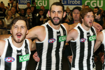 Pies star Brodie Grundy has re-signed with the Magpies on a new seven-year deal.