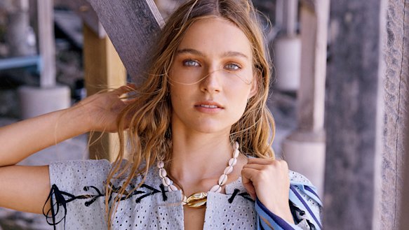 Marysia dress, $775. The Upside tote, $189. Tohum shell necklace, $500, and bracelet, $380, from For Artists Only (worn throughout).