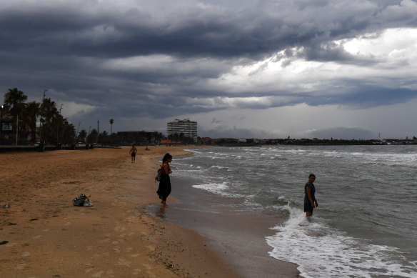 Thick clouds over St Kilda beach this afternoon.