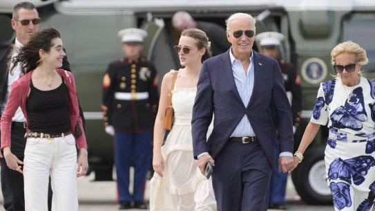 Pesident Joe Biden, and first lady Jill Biden, arrive on Marine One with granddaughters Natalie Biden, from left, and Finnegan Biden. 