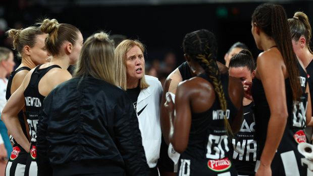 ‘Untenable dysfunction and disharmony’: Players lash Netball Australia as Pies quit Super Netball