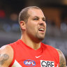 Retired Swans great Lance Franklin has agreed to a lap of honour in round 24.