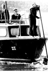 Peace activist Ian Cohen tries to disrupt the PM’s stately progress across the harbour, June 23, 1987