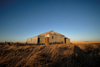 A disused woolshed in the book Wimmera.