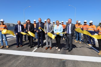 The North Lake Road Bridge was opened by local and federal representatives, as well as state ministers, on Wednesday.