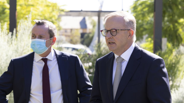 WA Premier Mark McGowan, left, with federal Opposition Leader Anthony Albanese on April 6.