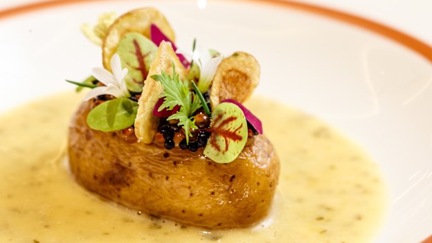 Smyth’s famed “potato and roe” dish.