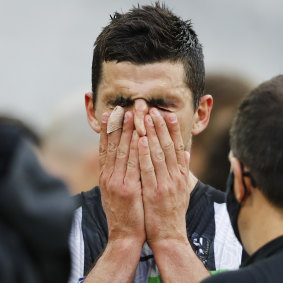 Collingwood skipper Scott Pendlebury reacts during the Magpies’ clash with the Cats. 