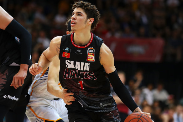 LaMelo Ball still hopes to purchase the Illawarra Hawks in the NBL.