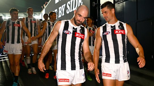 Big decisions: Collingwoo need to manage the eventual exits of club greats Steele Sidebottom and Scott Pendlebury.