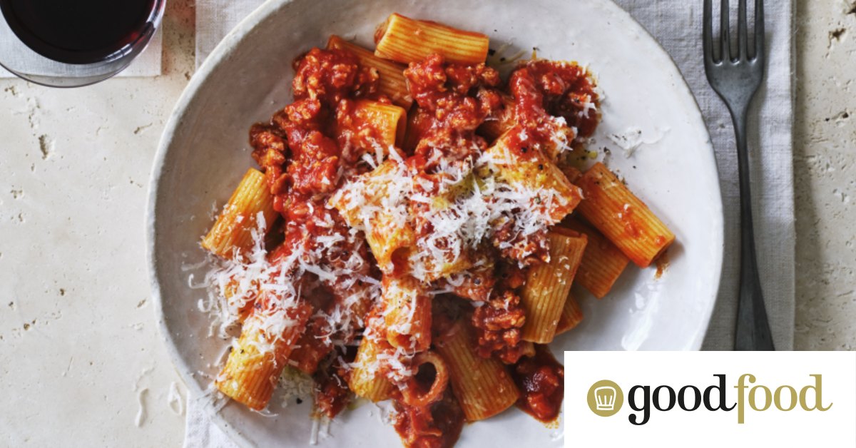 Easy no-chop sausage and red wine ragu recipe