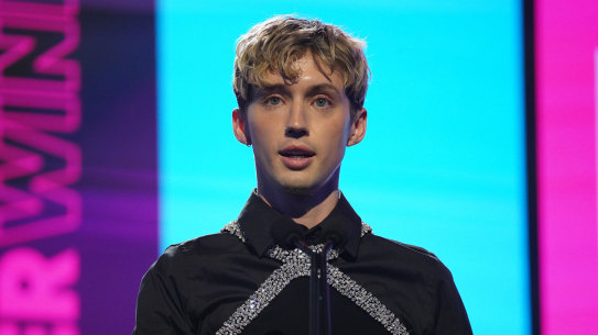 Troye Sivan with his prize for best pop release. The singer won three awards at this year’s ARIAs.