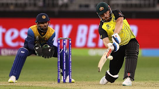 Aaron Finch wants Australia to avoid extravagant batting on pursuit of an improved run rate.
