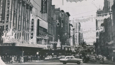 Decorations on Bourke Street at Christmas 1963. 