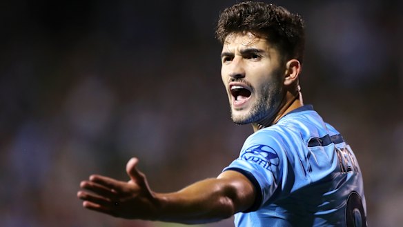 Paulo Retre has backed a move to have the A-League played over the winter months. 