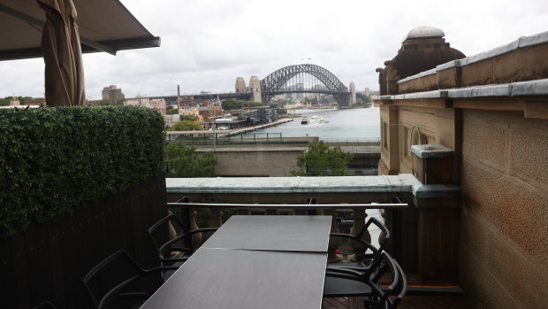 Cafe Sydney, boasting a direct view of the Harbour Bridge, has lost half its New Year's Eve bookings. 