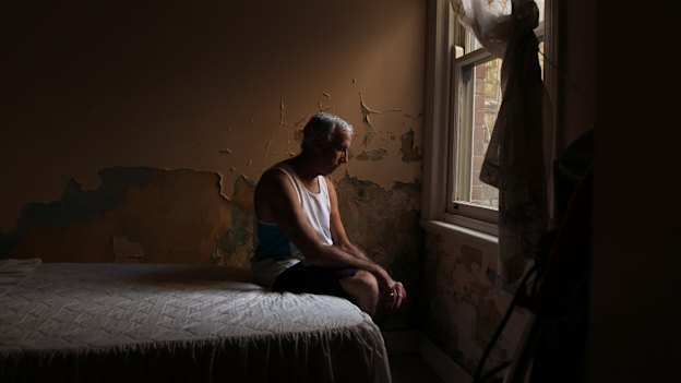 Barney Gardner in his home in 2014.